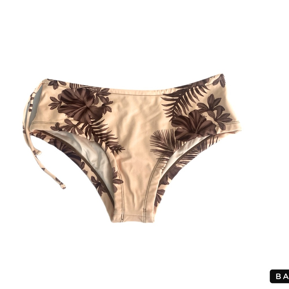 Hurley X Carissa Moore Collection Hawaiian Lei Max Retro Bikini Bottoms